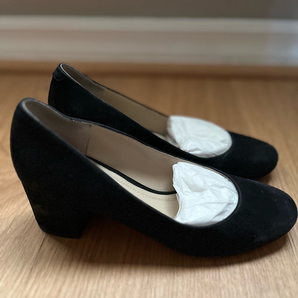 Marc Fisher Pumps Black Velvet Women's  Funky Large Chunky Heel